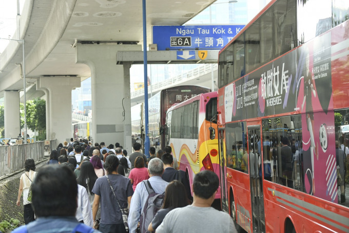 九龙区上班时间交通情况较10年前恶化。资料图片