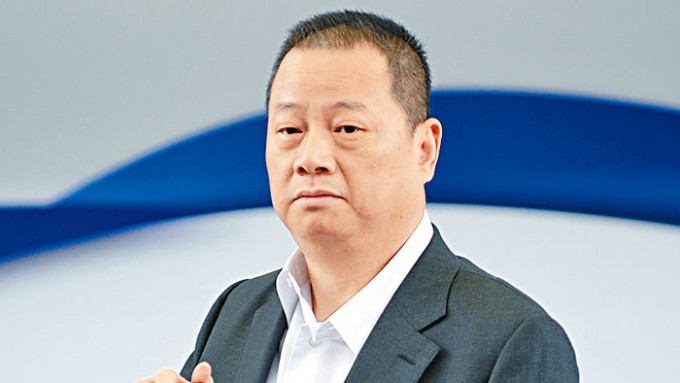 高银金融前任主席潘苏通再遭中国信达入禀追债约74亿，目前法院已受理该诉讼。
