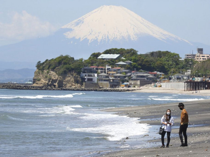 日本富士山4條登山道今夏將不開放。AP資料圖片