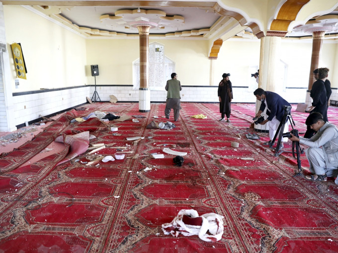 阿富汗清真寺爆炸逾12死。AP圖片