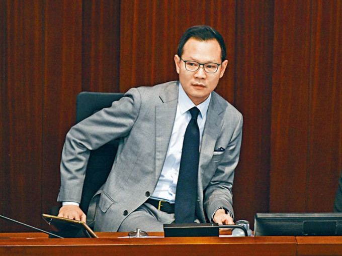 郭荣铿指，会继续按《议事规则》主持内会主席选举。资料图片