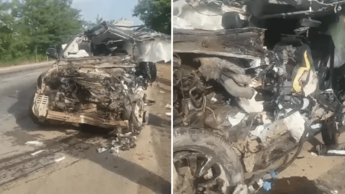 加纳总统车队发生车祸，数辆车全毁。