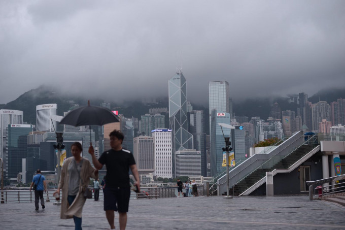 旅遊事務署宣布「幻彩詠香江」受風暴影響取消