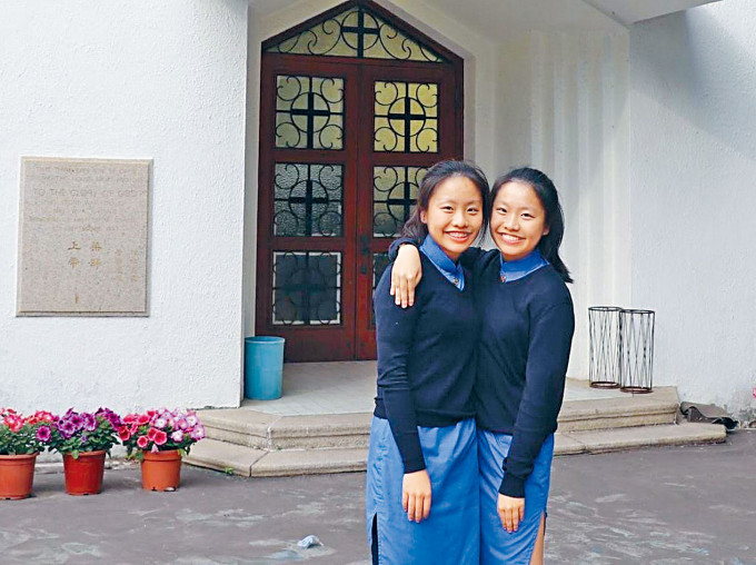 來自協恩的孖生姊妹李鎧彤及李鎧而，考獲佳績而雙雙獲中文大學取錄，但鎧彤決定選擇赴英修讀國際關係。