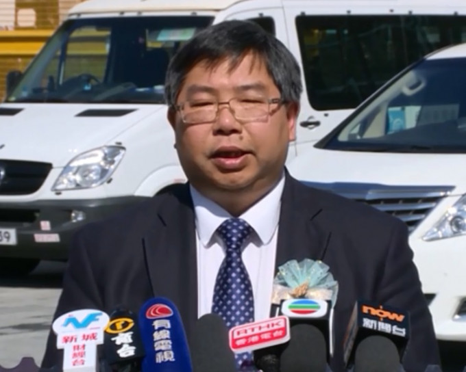 渔护署署长梁肇辉表示，若本港出现疫情只会扑杀涉事屠房或猪场内的猪只。新闻截图