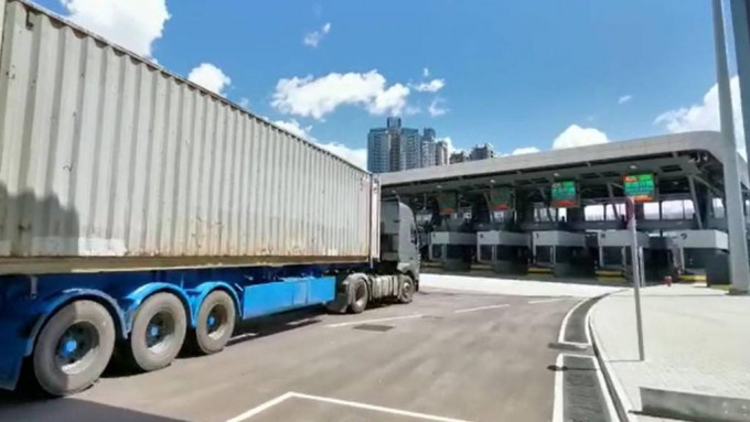 深圳公安拘捕5人涉嫌跨境貨車走私。資料圖片