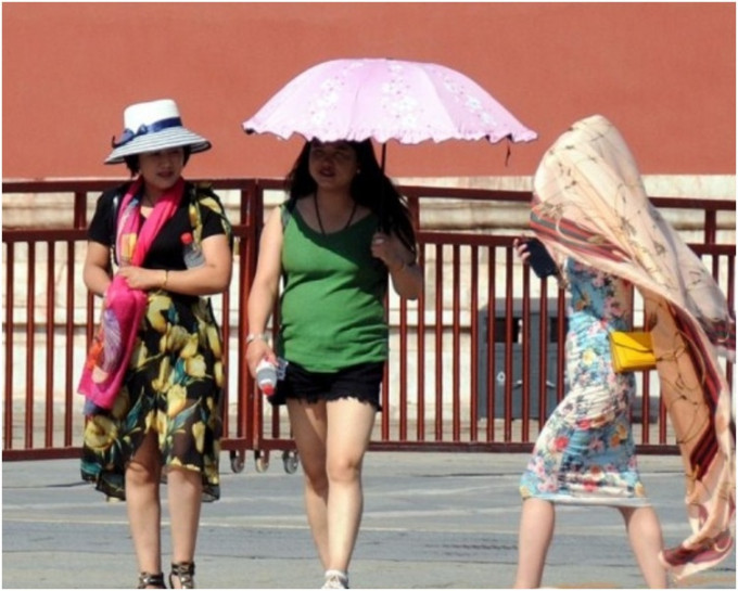北京未來一周天氣將又熱又焗。