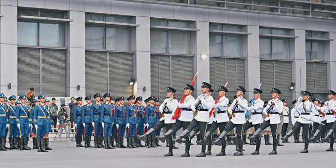 今年全民教育日適逢香港警隊成立180周年，星期六、日紀律部隊辦開放日，準備多類型節目。