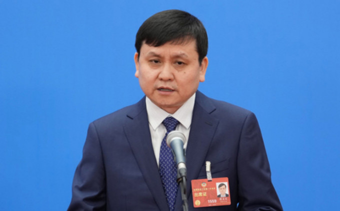 张文宏在北京出席全国政协会议。