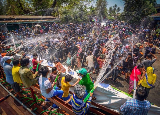 泰國政府決定連續第2年取消潑水節節慶活動。網圖