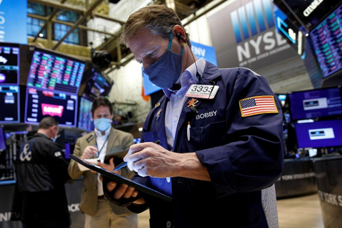 美股上午中段跌幅扩大。REUTERS图片