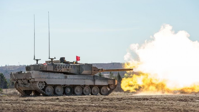 加拿大将向乌克兰提供四辆「豹2」主战坦克。路透