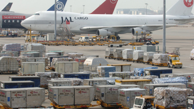 香港机场再膺全球最繁忙货运机场 年内处理430万公吨货物