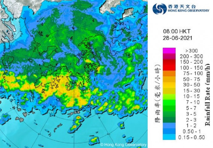 在黄色及红色暴雨警告信号生效期间，雨带主要集中在香港南部海域附近 ，影响港岛、大屿山、长洲和南丫岛一带等。天文台