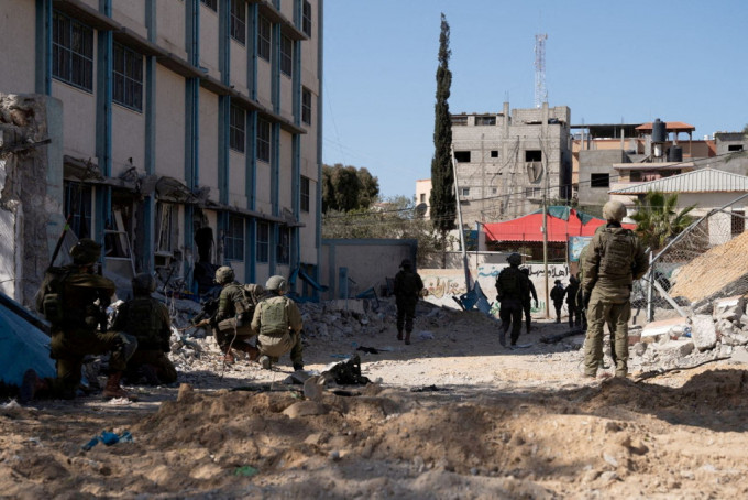 以色列部隊正圍困加沙另外2座醫院，包括圖中的納賽爾醫院。路透社
