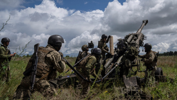 美国政府计画最快在周二宣布向乌克兰提供新一轮军援方案。美联社