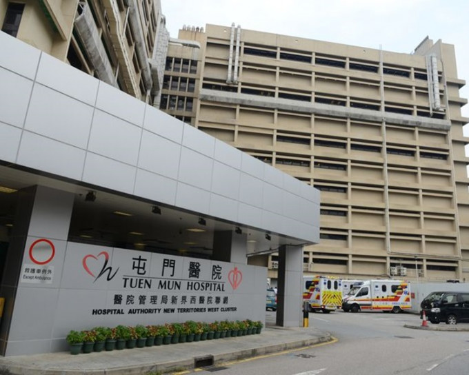 屯门医院病床占用率最逼爆。