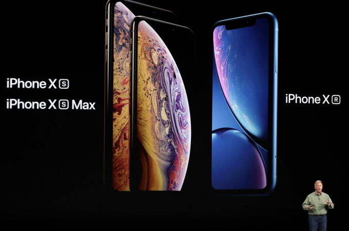 iPhone Xs Max及iPhone Xs今起接受預訂。AP