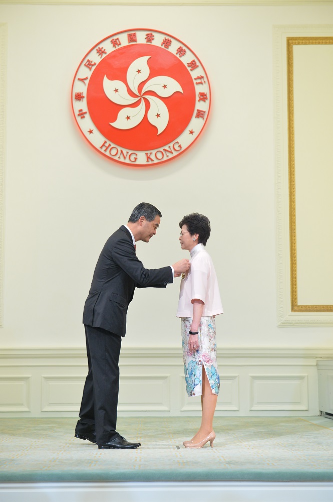 林郏获大紫荆勋章。资料图片