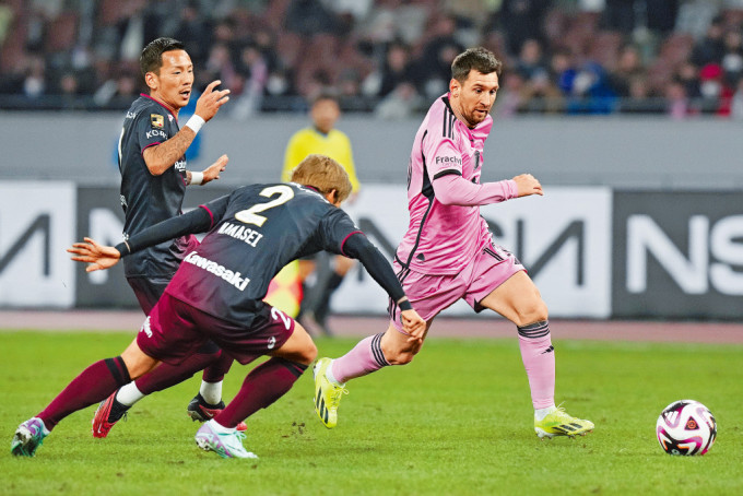 美斯在日本作賽期間表現活躍，踢足30分鐘。
