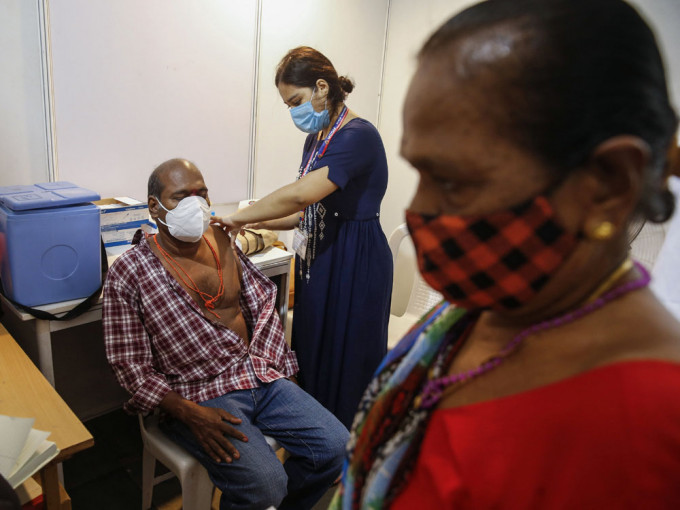 印度發現新冠病毒變異株Delta-plus。AP資料圖片