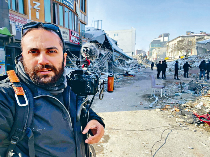 殉职路透社摄影记者阿布杜拉。