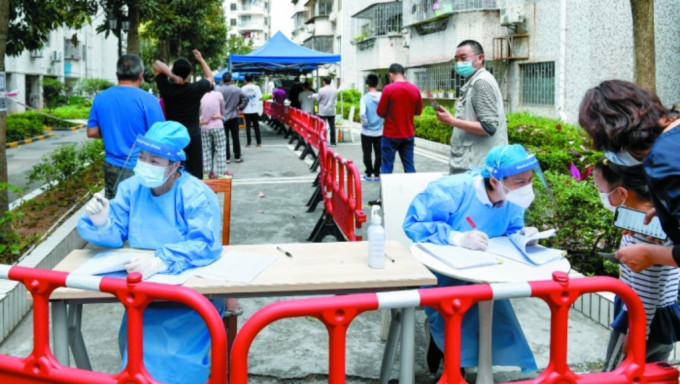 深圳至少8個區開展兩輪核酸檢測。新華社