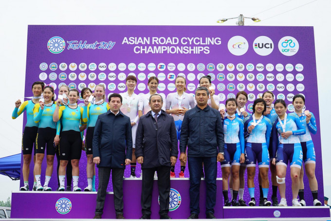 港隊於女子隊際公路計時賽摘銅。相片由香港單車總會提供