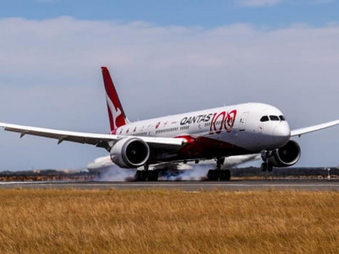 澳航表示，會安排一架「波音787」夢幻客機進行這次旅程。網圖