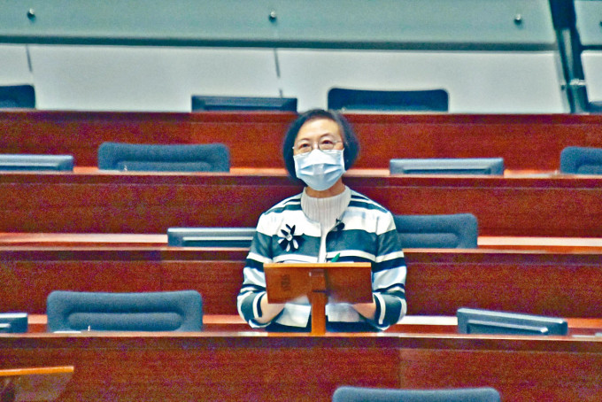 陈肇始表示，正积极与广东省磋商健康码互认制度。