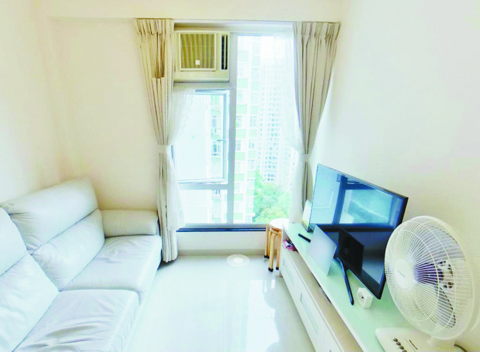 這個南豐新邨9座中層B室，實用面積391方呎。