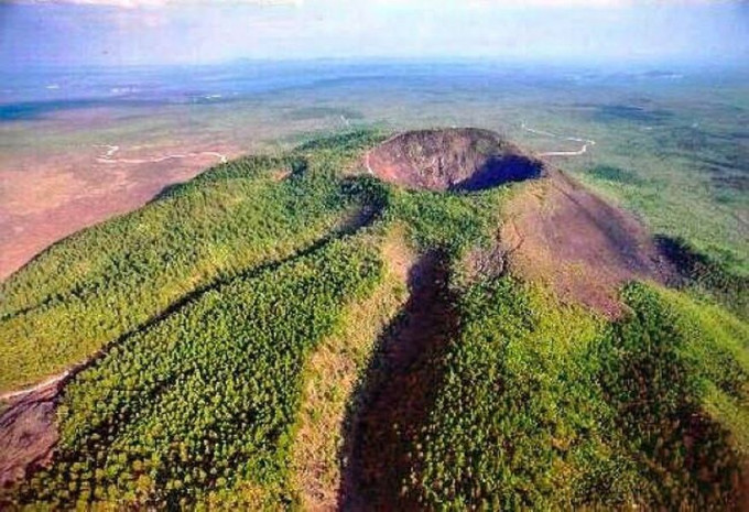黑龍江省五大連池火山區。 網圖
