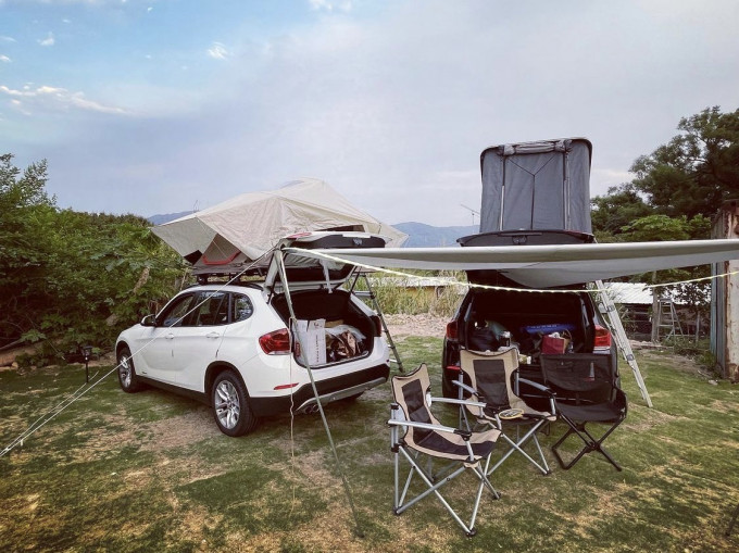 近期汽車露營大行其道，不少港人都會駕車到農莊度假。 網上圖片