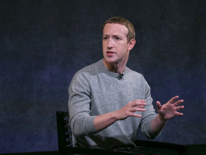 朱克伯格表示，facebook不會試圖限制公司或他本人的報道。 AP