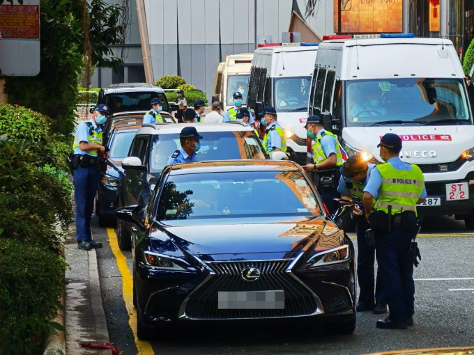 警方亦偵測到63宗車輛超速並發出20張傳票。