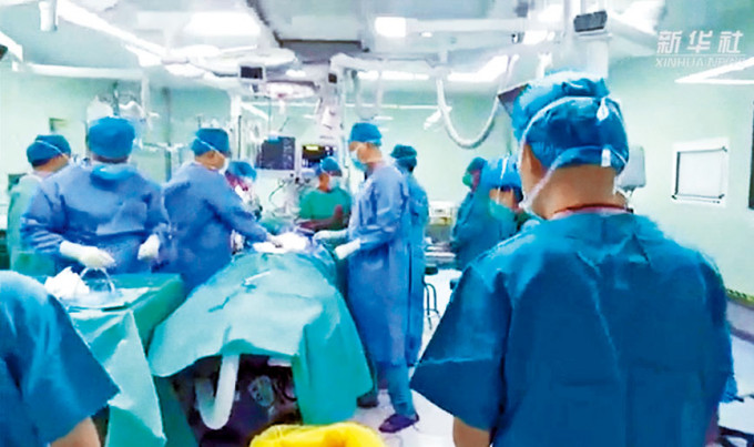 去年本港只有20多宗肝臟移植手術。