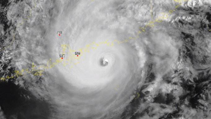 中央氣象台表示，颱風「蘇拉」有可能成為1949年以來登陸珠三角地區的最強颱風。