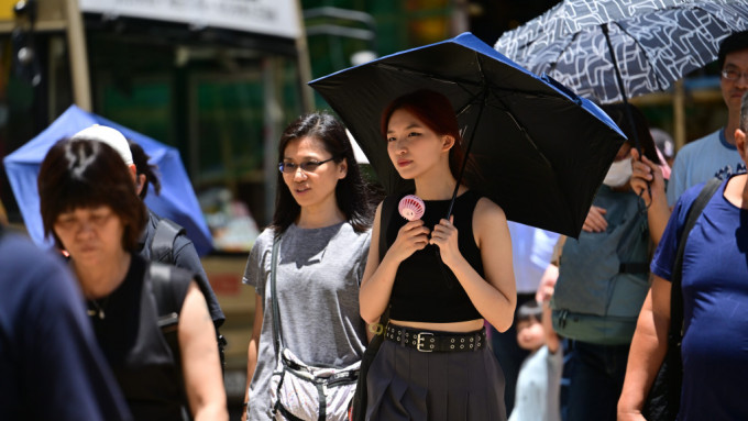 天文台︱偏南氣流雷雨區逐漸靠近 未來一兩小時影響本港