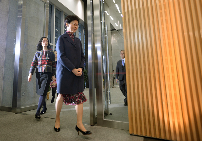 政务司司长林郑月娥昨日宣布辞职。