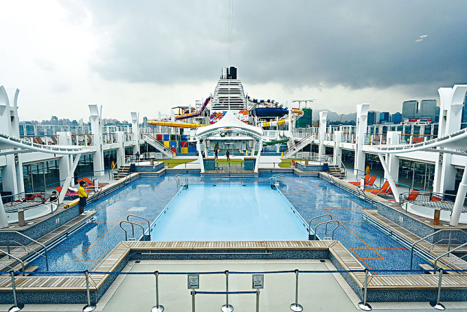 郵輪公海遊將於本周五復辦，首航由星夢郵輪的「雲頂夢號」營運。