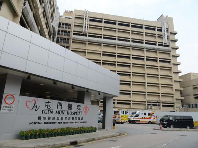 屯门医院求诊人数最多达623人次。