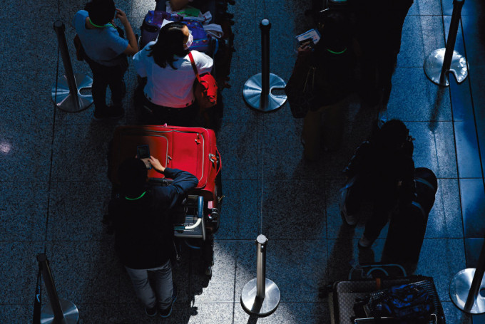 「3+4」检疫期实施后，入境旅客人数开始上升。