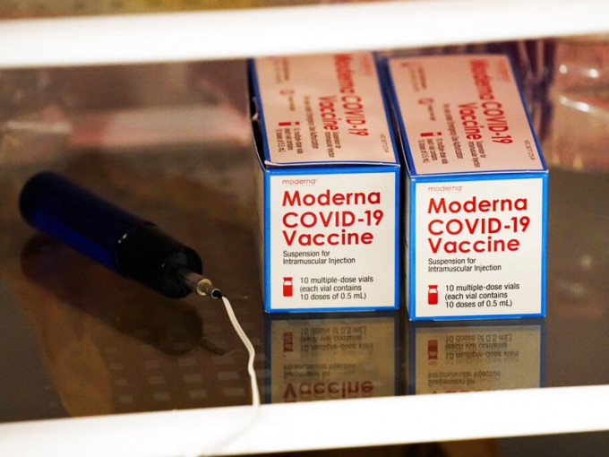 美国莫德纳药厂与台湾达成预购协议，将向台方供应500万剂新冠疫苗。AP图片