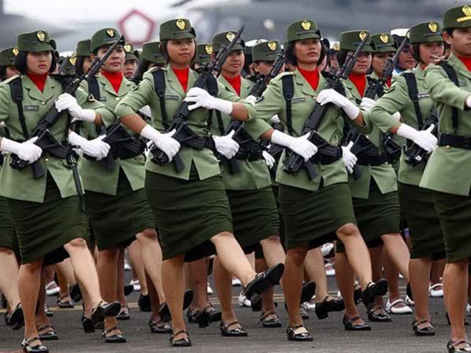 印尼陆军指将会取消新兵的「处女测试」。网图