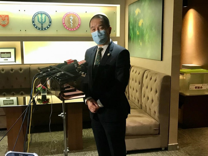 香港医学专科学院主席梁嘉杰建议暂缓有关海外医生条例的修订，食卫局作出回应。资料图片
