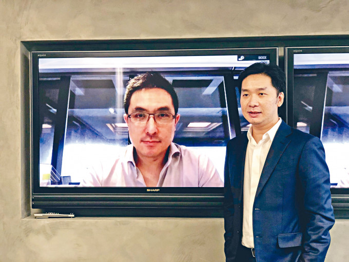 刘锦耀（左）指，公司逾七成的体验营销项目集中在下半年。