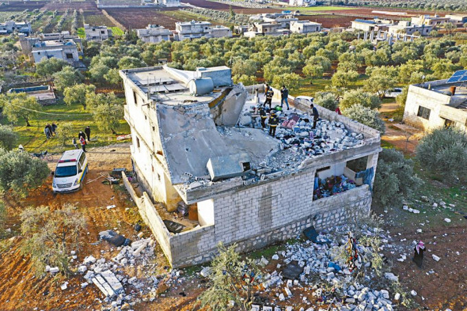 敍利亞伊德利卜省一所房屋，在美軍突襲行動中被毁。