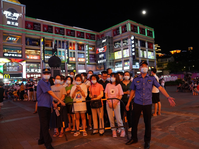 广州6月4日起全市11个区陆续启动全员检测。AP资料图片