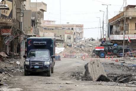 伊拉克空軍對敘利亞邊界附近地區發動空襲。路透社