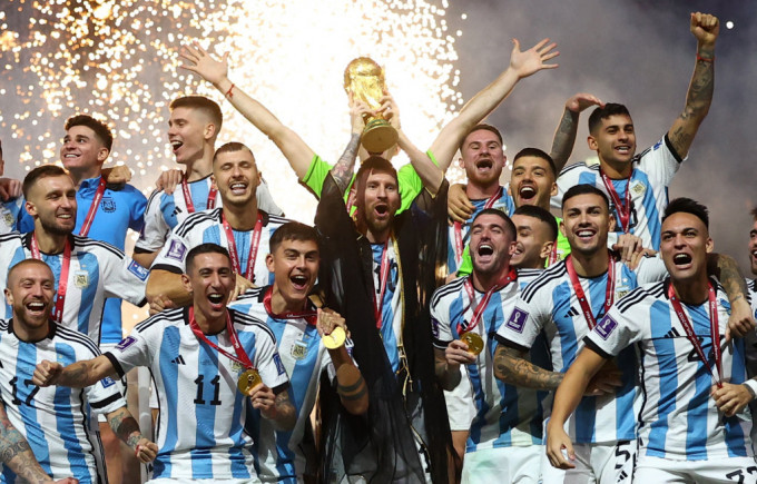 美斯終於帶領阿根廷捧得世界盃。REUTERS